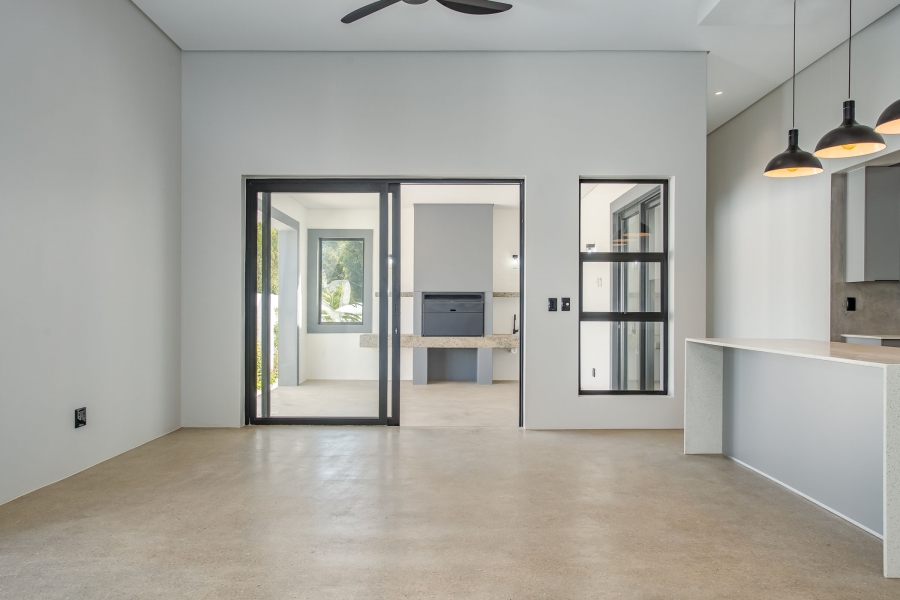 3 Bedroom Property for Sale in Riebeek Kasteel Western Cape
